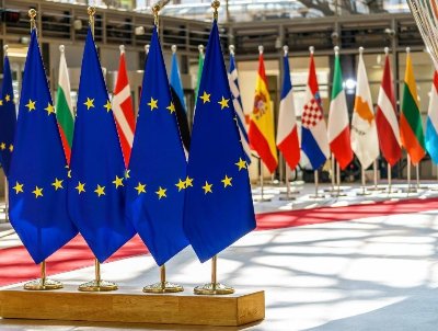 Προς ενεργοποίηση της εθνικής ρήτρας διαφυγής για τις αμυντικές δαπάνες