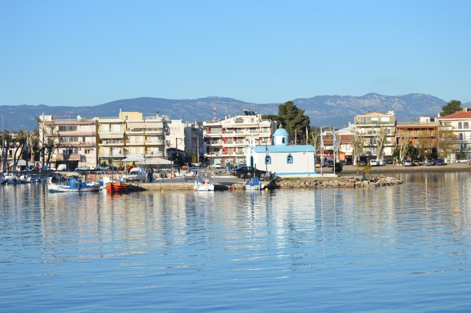 Χειροπέδες σε μητέρα 10χρονου στη Νέα Αρτάκη