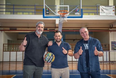 Η Στερεά Ελλάδα παίζει μπάσκετ με τον Νίκο Οικονόμου