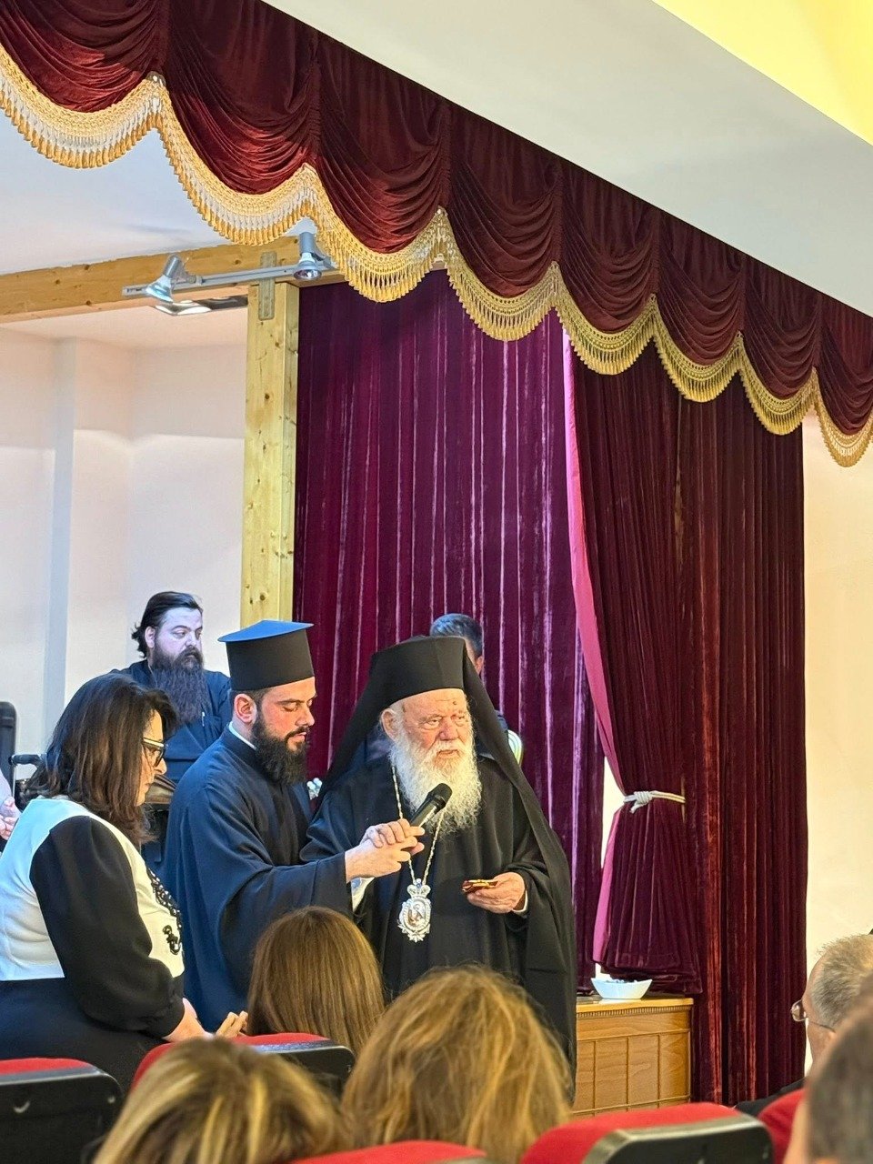 Πραγματοποιήθηκαν τα εγκαίνια της Ιστορικής και Λαογραφικής Συλλογής Οινοφύτων 