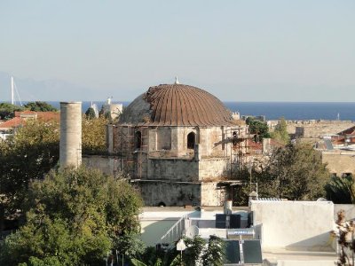 «Λίφτινγκ»  στο τέμενος Ρετζέπ Πασά, στη Μεσαιωνική Πόλη της Ρόδου