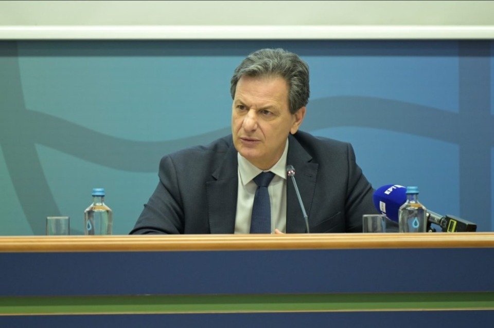«Οι υπέρογκες αυξήσεις στις τιμές ρεύματος δεν θα περάσουν στον καταναλωτή»