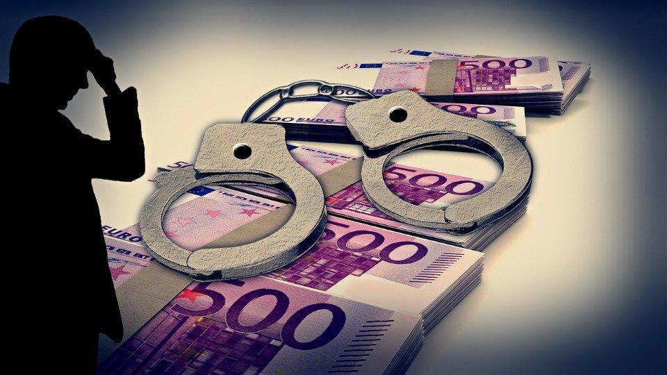 Σύλληψη στην Εύβοια για λαθρεμπόριο καπνικών προϊόντων